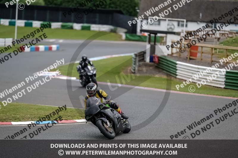 enduro digital images;event digital images;eventdigitalimages;mallory park;mallory park photographs;mallory park trackday;mallory park trackday photographs;no limits trackdays;peter wileman photography;racing digital images;trackday digital images;trackday photos